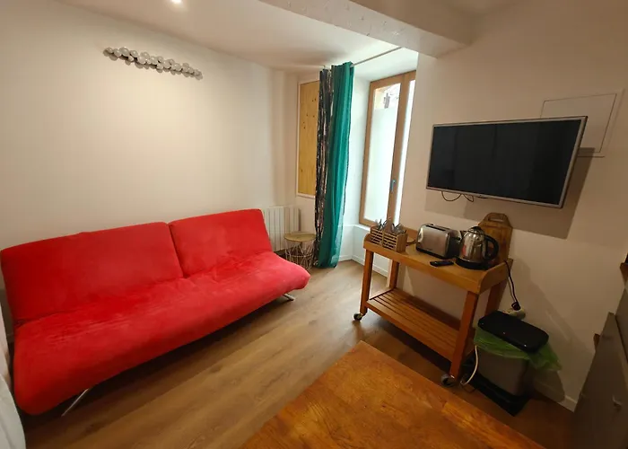 Апартаменты La Treille Saint-Thibery